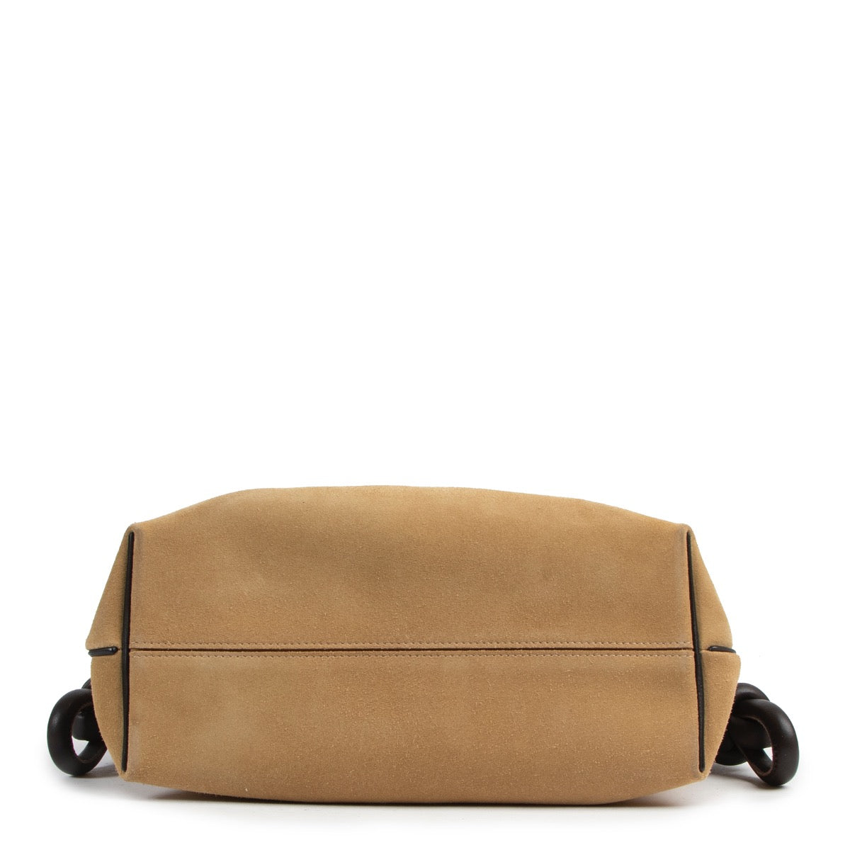 Koop veilig online op labellov.com Loewe Flamenco Knot schoudertas in beige suede.