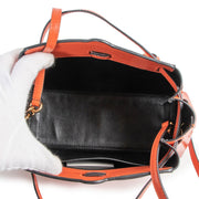 Achetez un authentique sac Loewe Lazo en rouge d'occasion au juste prix.