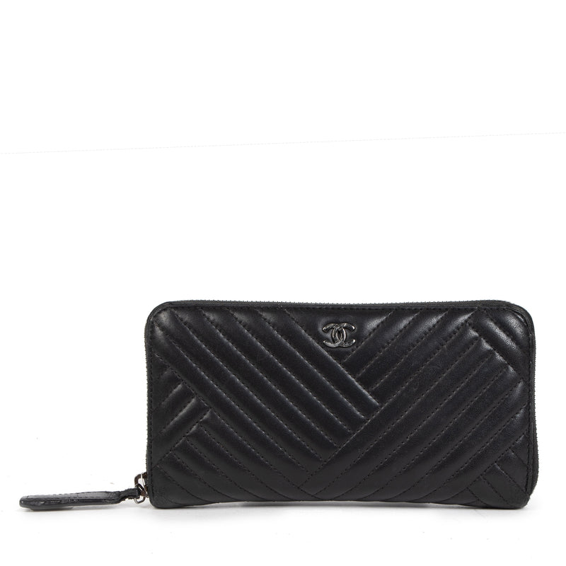 Authentic second-hand vintage Chanel Black Crossing Wallet buy online webshop LabelLOV