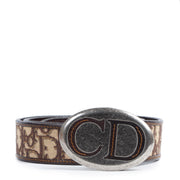 Buy online an authentic second hand Christian Dior vintage belt in good condition at Labellov in Antwerp.