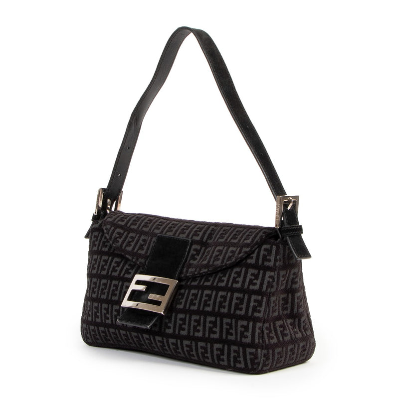 Buy online an authentic second hand Fendi Black Zuccchino Baguette Shoulder Bag in very good at Labellov in Antwerp.