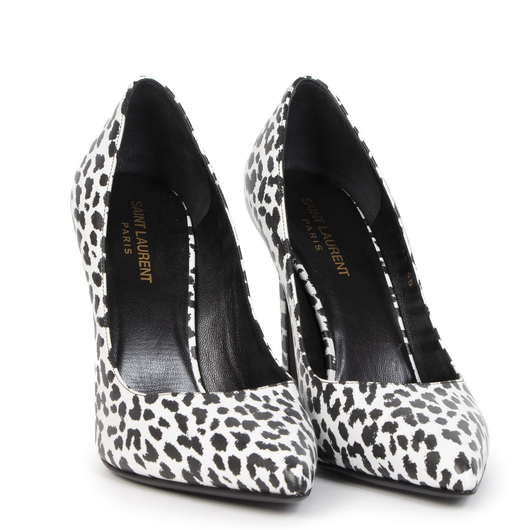 Authentic second-hand vintage Saint Laurent Black And White Leopard Print Pumps - Size 40 buy online webshop LabelLOV