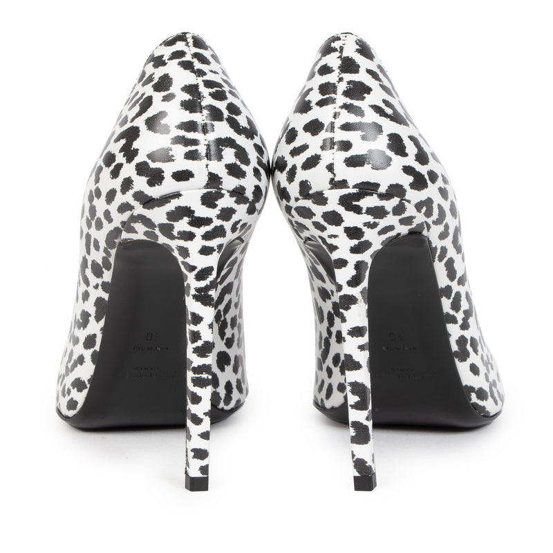 Authentique seconde-main vintage Saint Laurent Black And White Leopard Print Pumps - Size 40 achète en ligne webshop LabelLOV