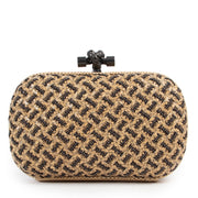 Shop safe online 100% authentic second hand bottega veneta brown Clutch in very good condition at the right price at Labellov.com in Antwerp.