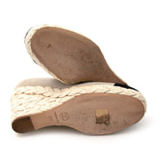 achetez et vendez beige et noir suede talons de chanel sur labellov