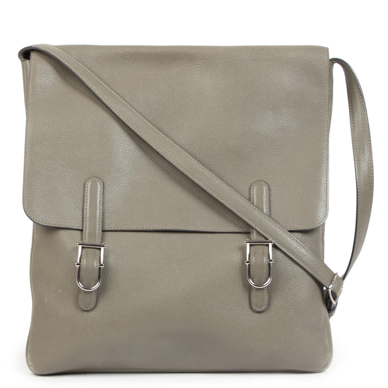 Authentieke tweedehands vintage Delvaux Kot Kot Messenger Bag koop online webshop LabelLOV