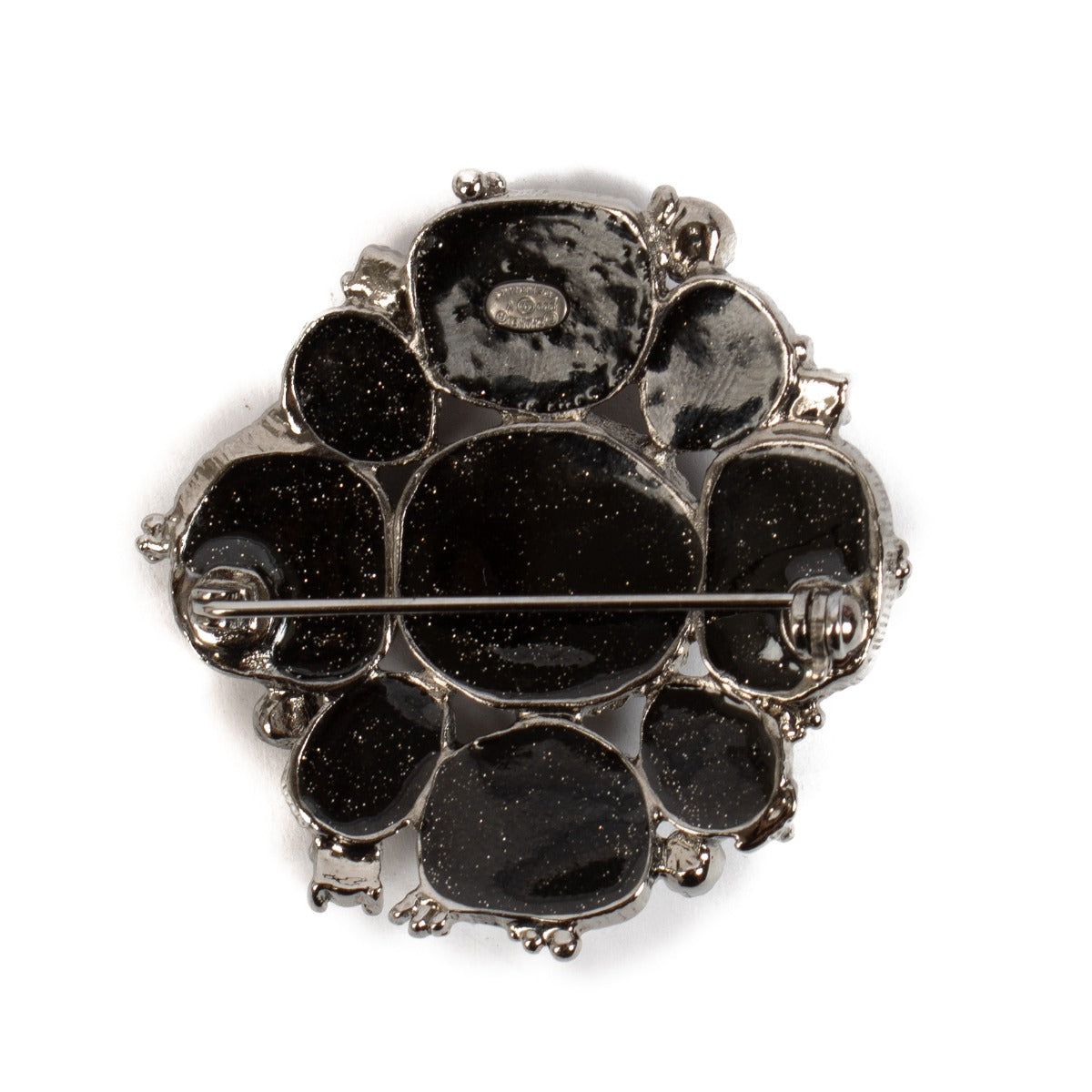 authentic Chanel Black Brooch on Labellov.com