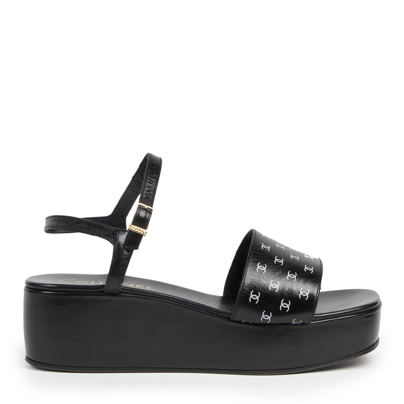 Authentic secondhand Chanel Black CC Logo Platform Sandals - Size 39 designer shoes brands fashion luxury vintage webshop safe secure online shopping