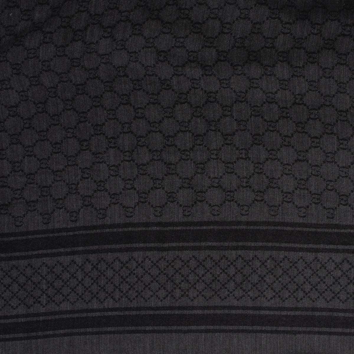 Buy and sell your designer items at Labellov such as this Gucci Black GG Jacquard Pattern Knitted Scarf online or in store.