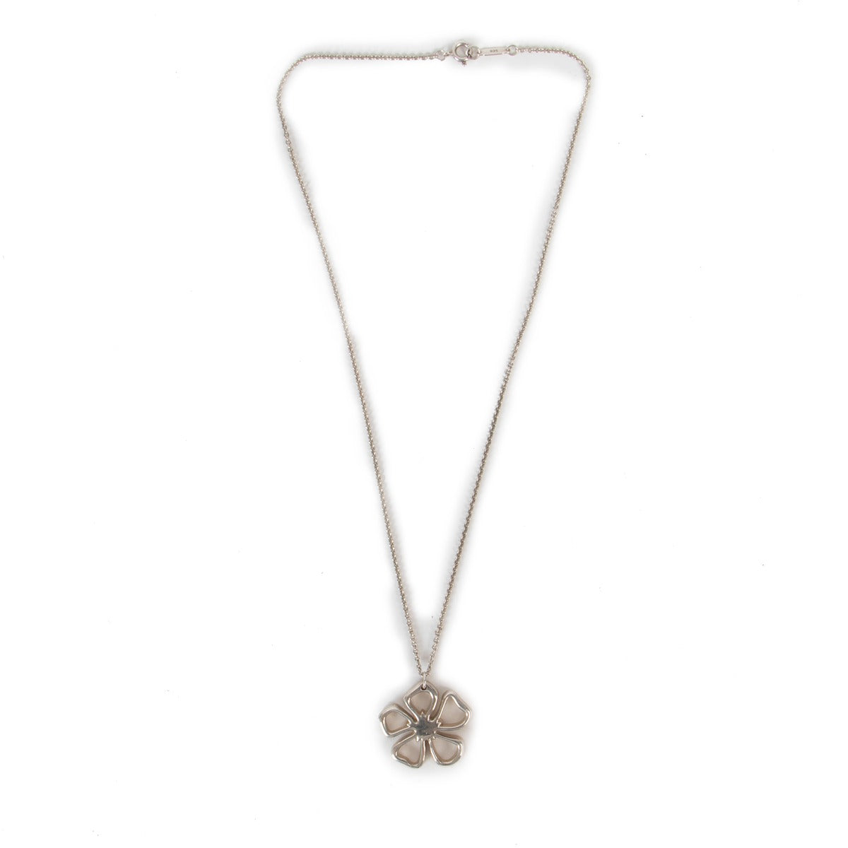 Shop now for your pre-loved, 100% authentic Tiffany & Co jewellery, at Labellov.