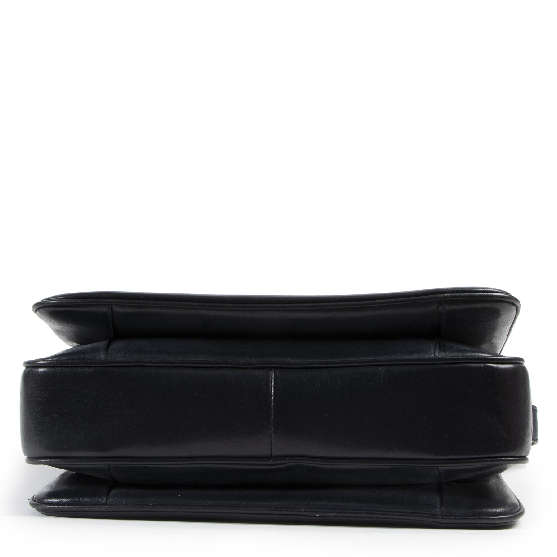 Authentic secondhand Céline Black Leather Carriage Shoulder Bag designer bags fashion luxury vintage webshop safe secure online shopping