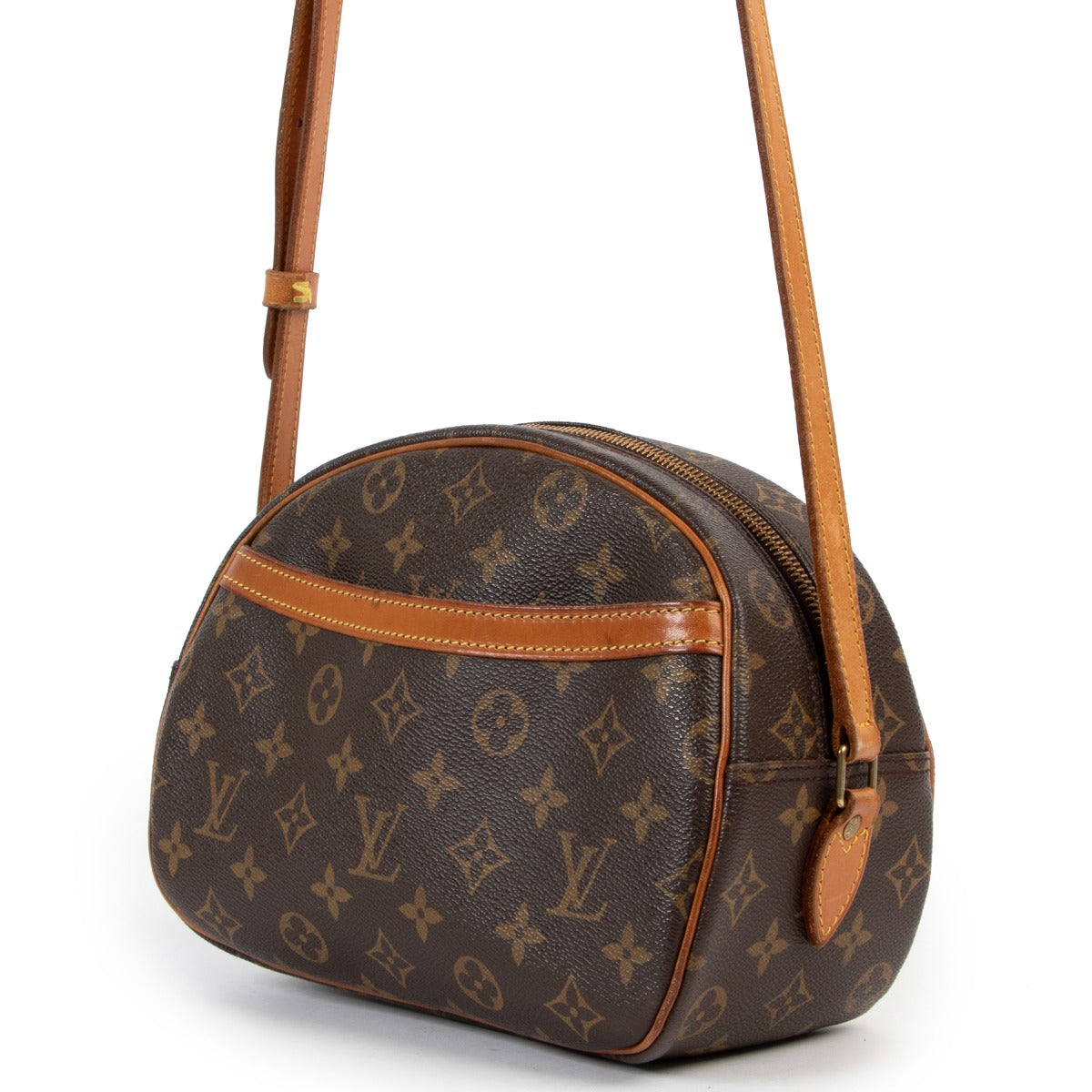 shop online authentic vintage Louis Vuitton Blois Monogram Canvas Shoulder Bag at Labellov