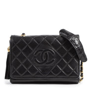 We buy and sell your authentic designer Chanel Black Quilted Shoulder Bag