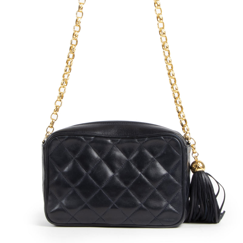 Authentieke Tweedehands Chanel Dark Navy Blue Quilted Leather Camera Bag juiste prijs veilig online shoppen luxe merken webshop winkelen Antwerpen België mode fashion