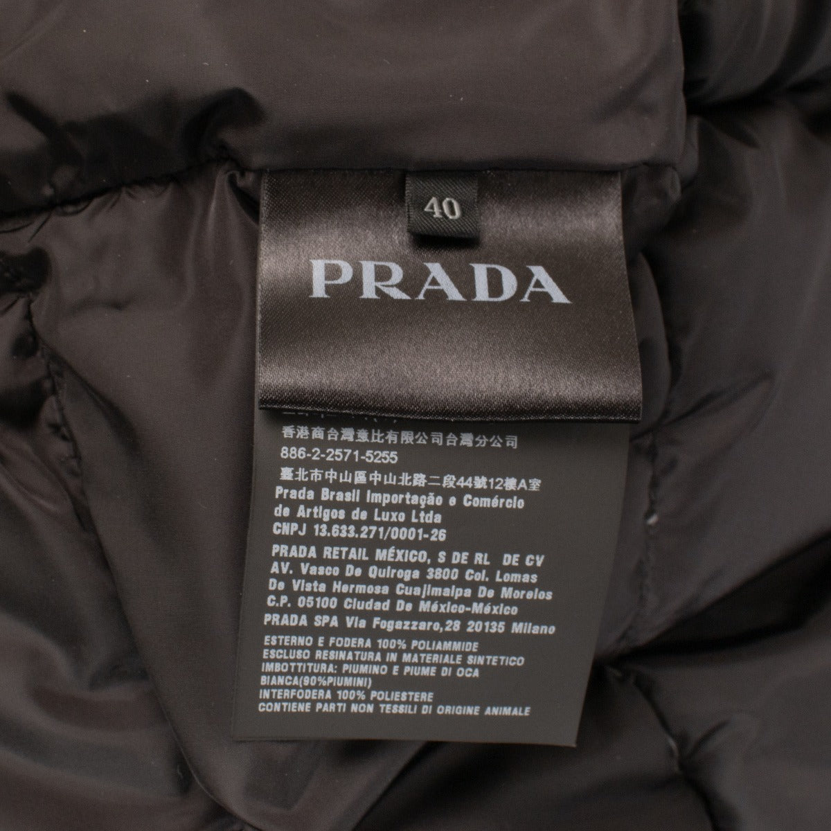 Doudoune Prada en nylon noir 2016 - Taille IT40