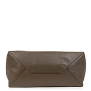 Koop en verkoop uw authentieke designer handtassen zoals Céline Lambskin Horizontal Bi-Color Cabas Shoulder Bag