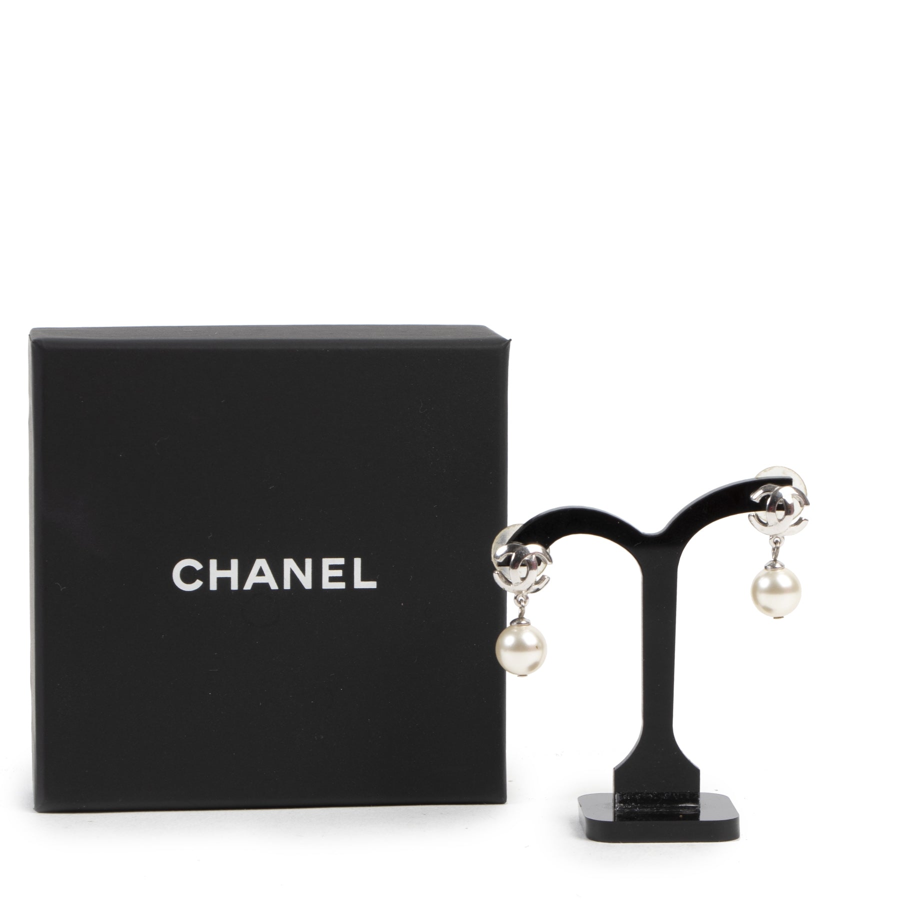 Chanel CC Pearl Earrings