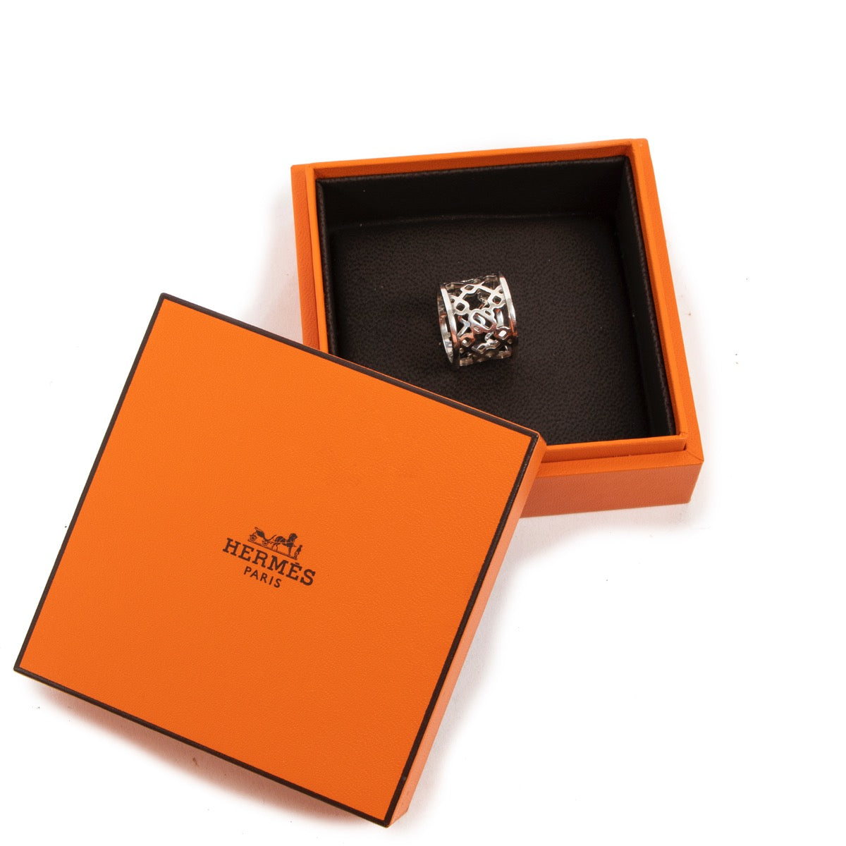 Shop a Hermès Passerelle Silver Ring in excellent condition at Labellov.com