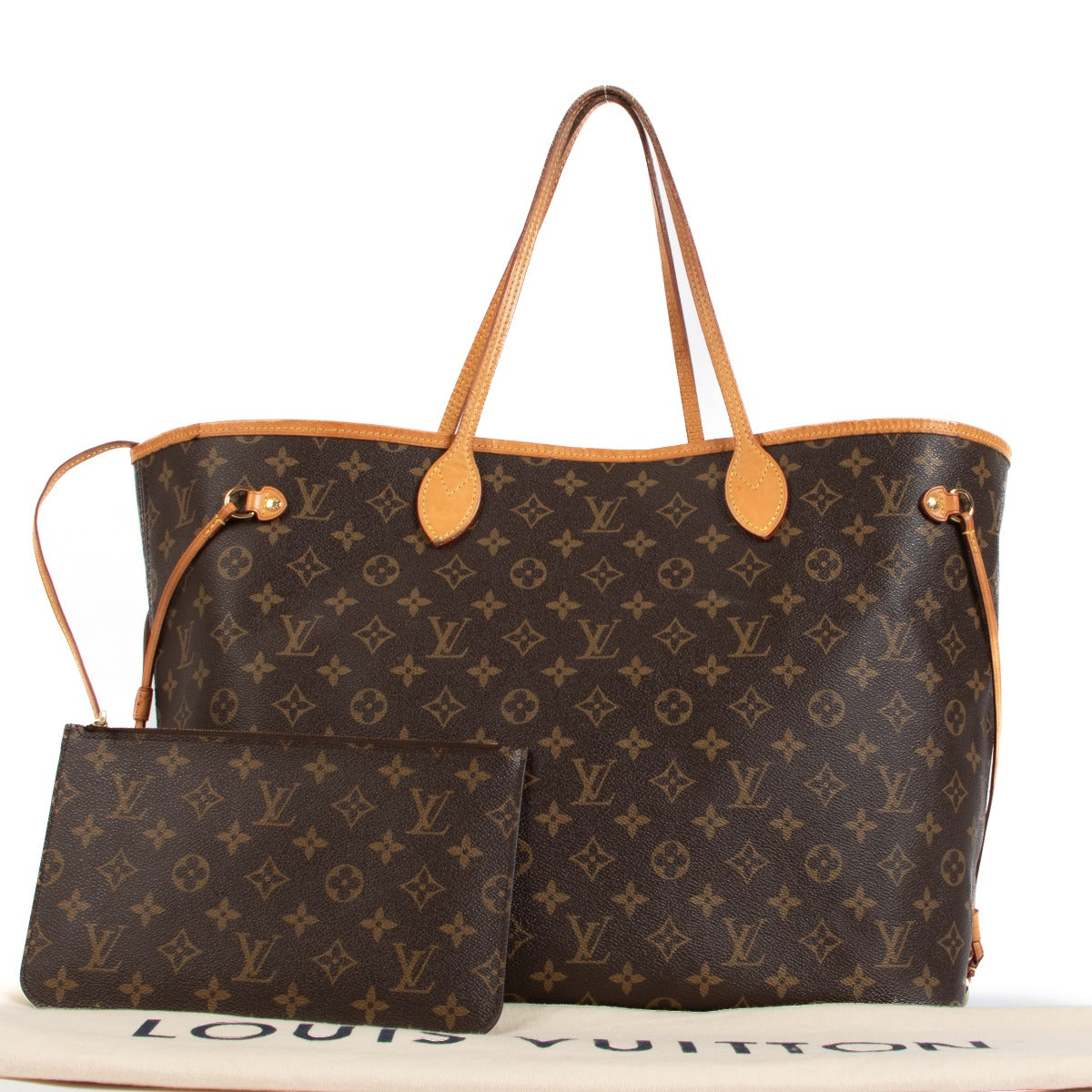 Shop safe online at Labellov in Antwerp this 100% authentic second hand Louis Vuitton Monogram Canvas Neverfull GM Shoulder bag