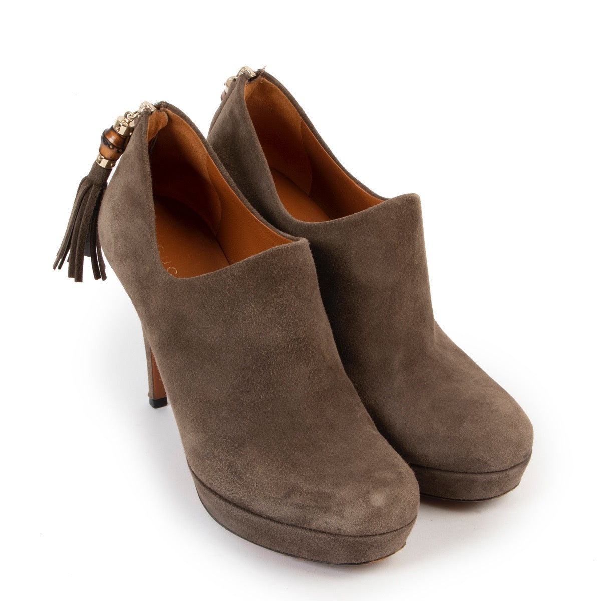 Gucci Taupe Suede Ankle Boots - Size 36,5 100% authentic! Buy this gorgeous pair here safely!