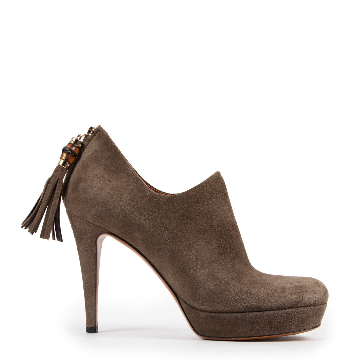 Gucci Taupe Suede Ankle Boots - Size 36,5 100% authentic! Buy this gorgeous pair here safely!