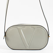 Shop 100% authentic secondhand Valentino Garavani Grey Vlogo Stitch Bag on Labellov.com