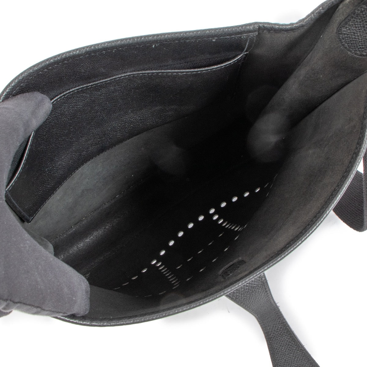 shop authentic second hand Hermès Evelyne 29 Black Epsom PHW on Labellov.com