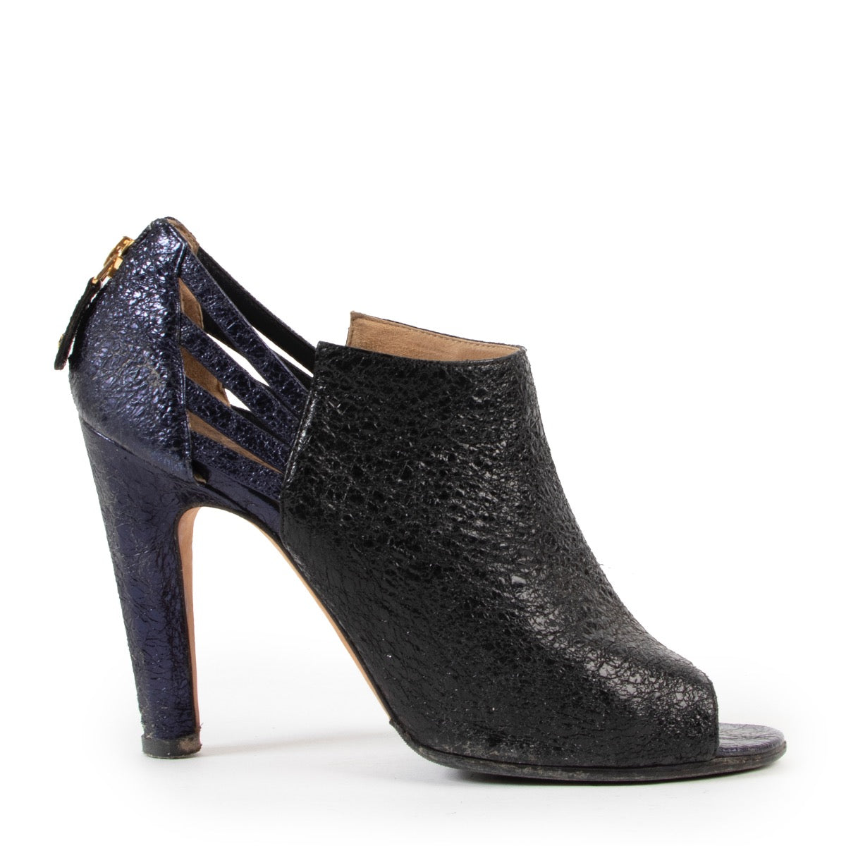 Chanel Dark Blue Shimmer Pumps Size 39,5