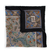 Buy and sell your Hermès items at Labellov and give them a secondlife. Buy this Hermès Mukticolour Pochette Scarf Mosaic online or in store for a reasonable price and in very good condition.