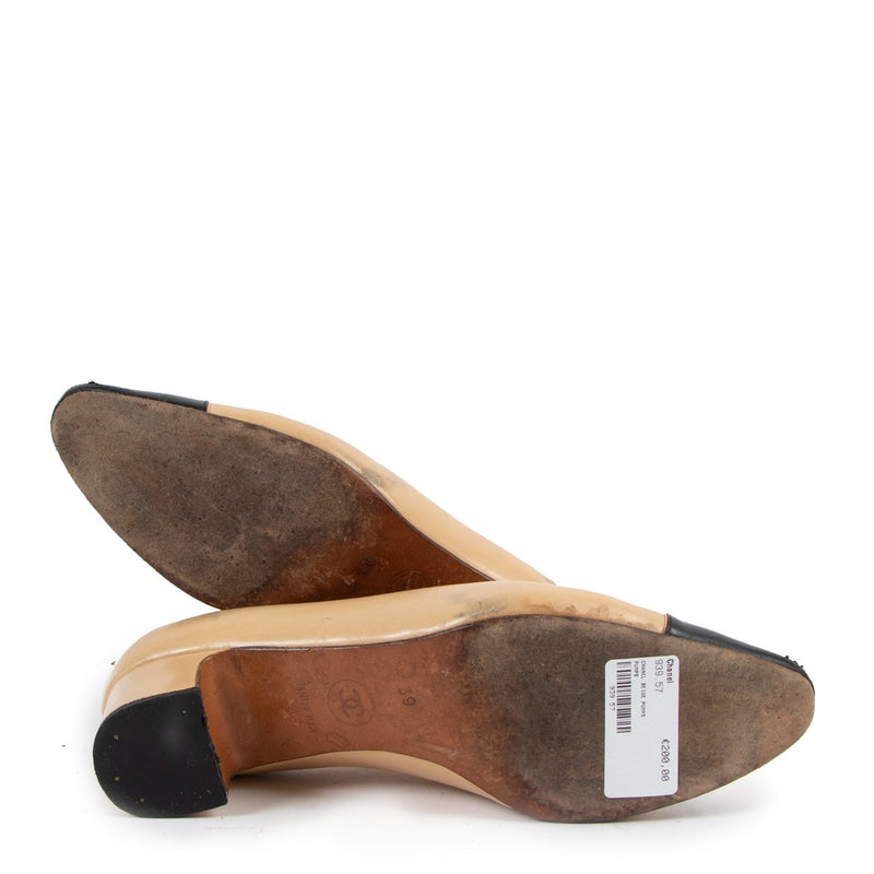 Chanel Beige Black Toe Vintage Pumps