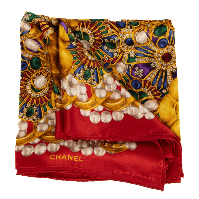 Shop 100% authentic second-hand Chanel Jewel Camellia Scarf on Labellov.com