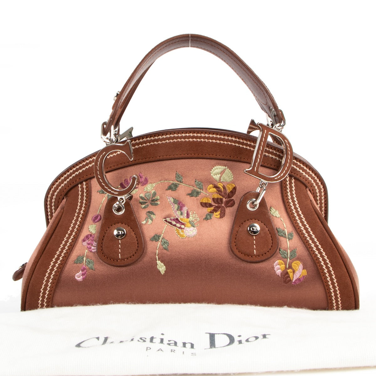 Buy online an authentic second hand Christian Dior 2005 Limited Edition Brown Satin Floral embroidered Detective Satchel Bag in very good condition at Labellov in Antwerp.