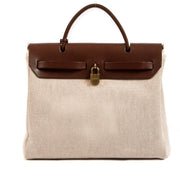 Shop 100% authentic second-hand Hermès Vintage Herbag 31 2-in-1 Bag on Labellov.com