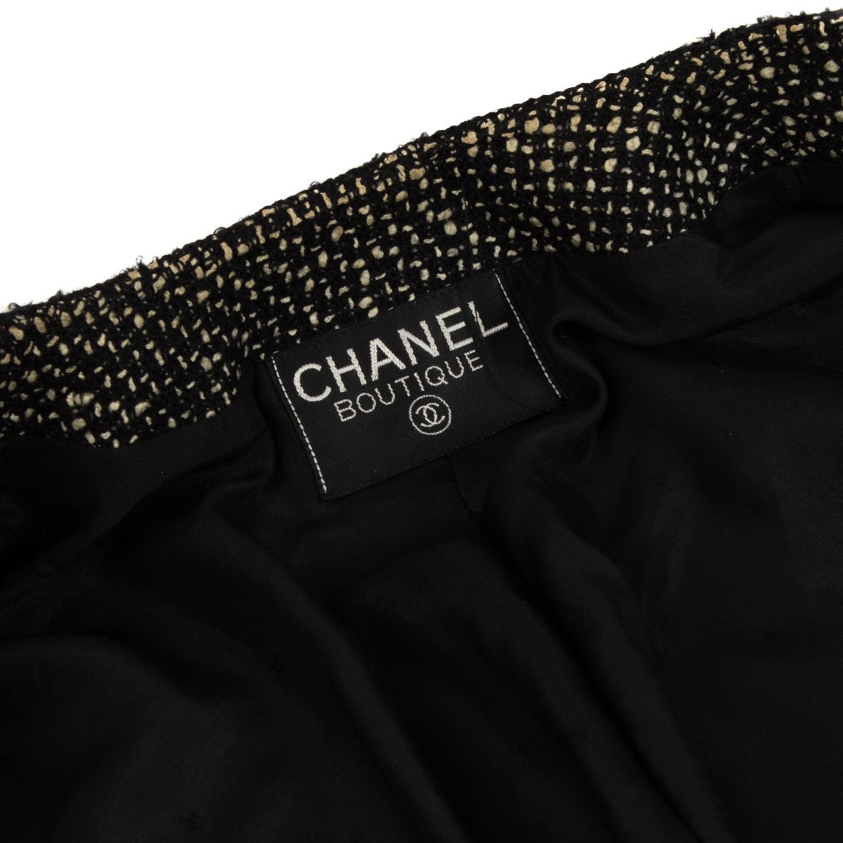 Buy authentic second hand Chanel Black and White Tweed Classic Jacket at Labellov.com