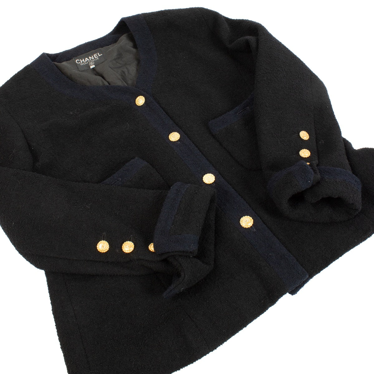 Authentic second hand Chanel Black Blazer on Labellov.com