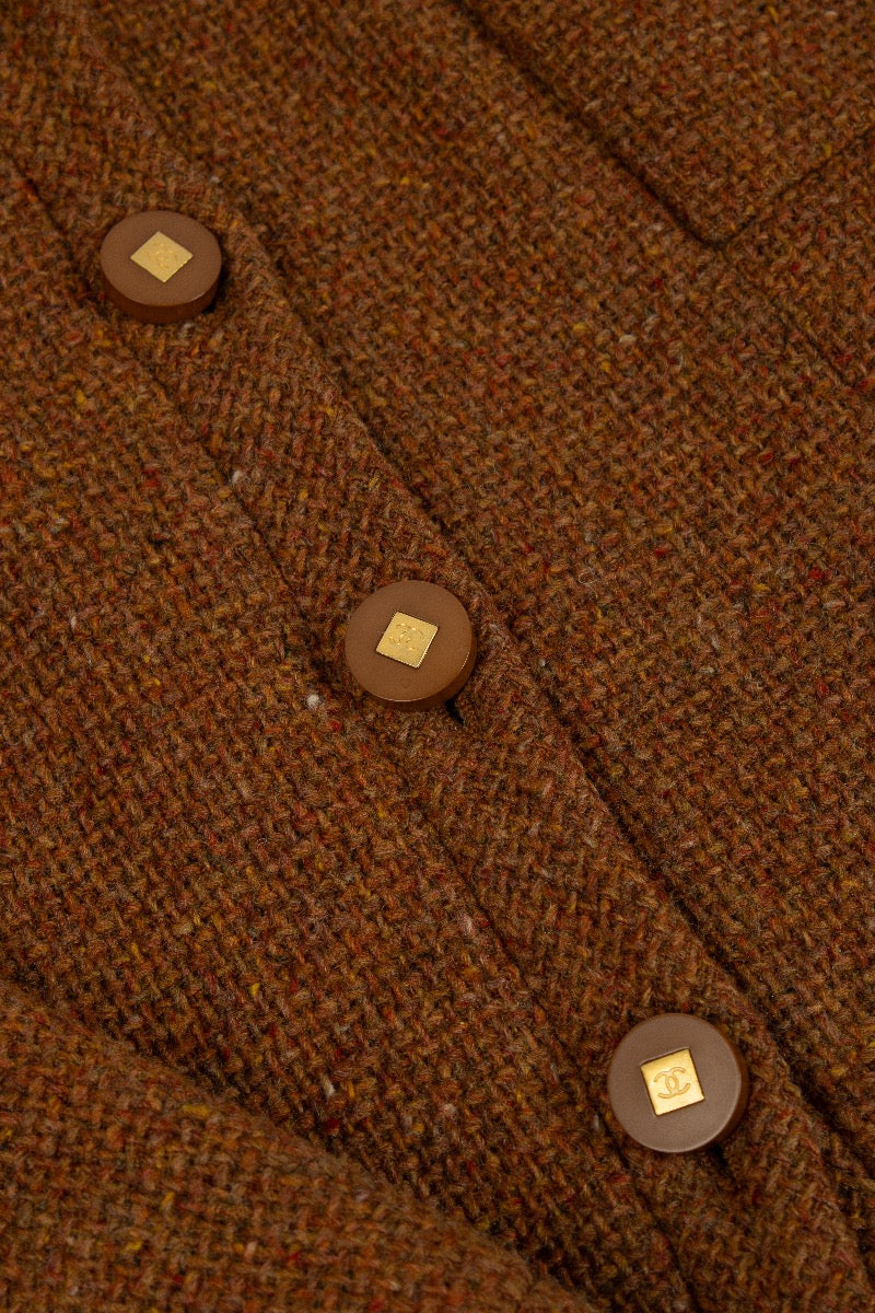 Buy authentic second hand Chanel 96A Brown Tweed Jacket at Labellov.com