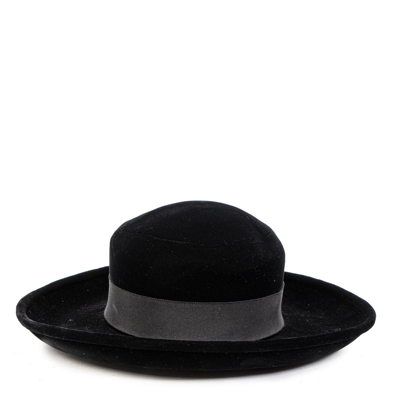 Authentic secondhand Chanel Black Velvet Fedora designer accessories designer brands fashion safe secure online shopping worldwide shipping delivery