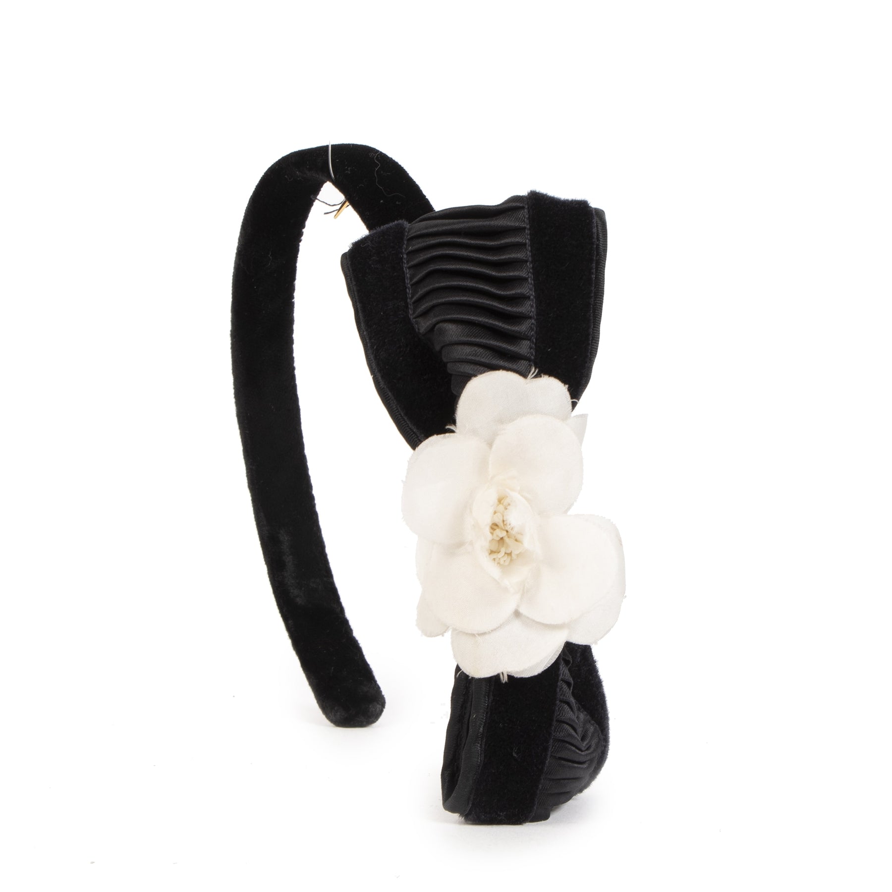 Authentic secondhand Chanel Black Velvet Camellia Bow Headband designer accessories fashion luxury vintage webshop designer brands safe secure online shopping worldwide shipping delivery