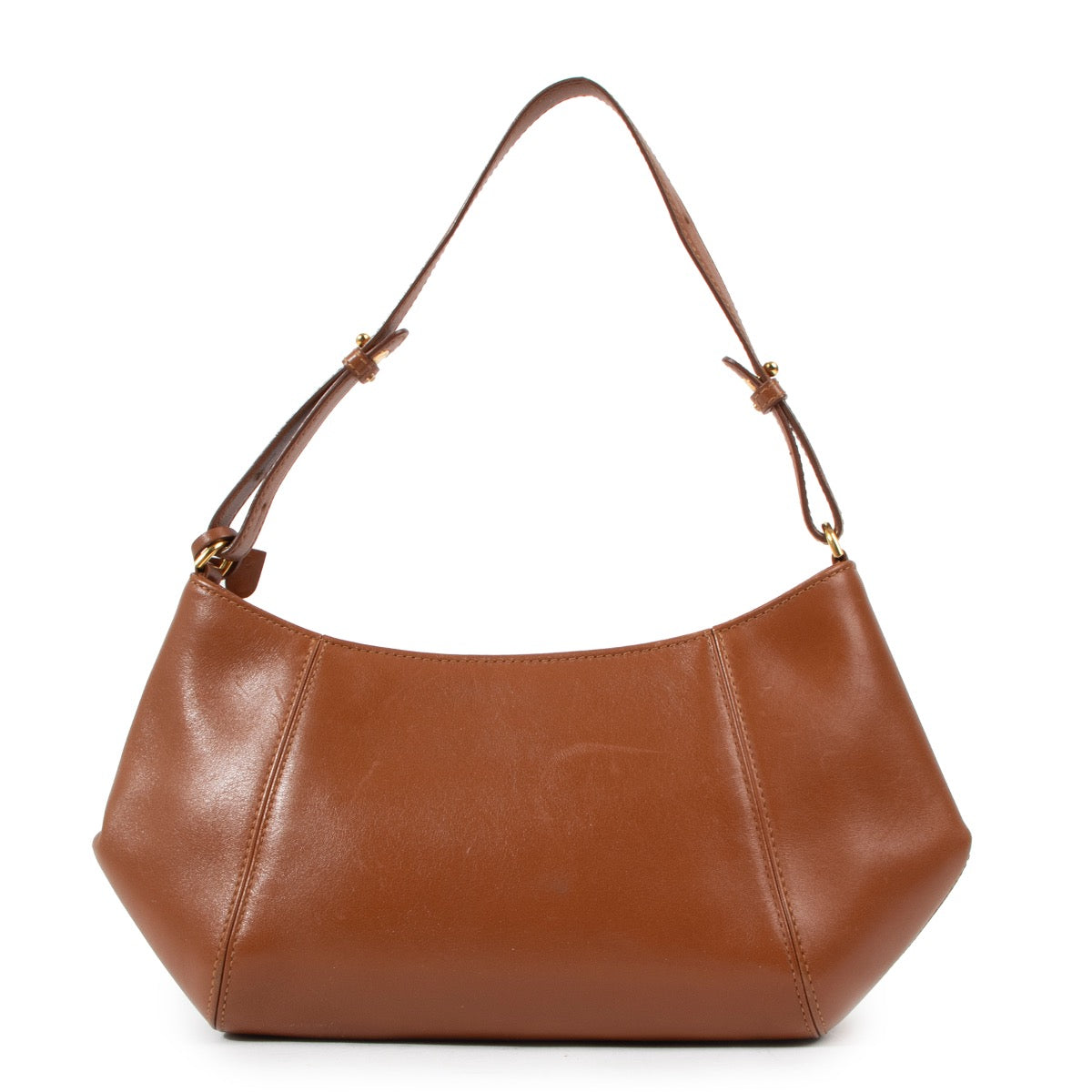 Shop safe online at Labellov in Antwerp this 100% authentic second hand Delvaux Camel Leather Désir Shoulder Bag