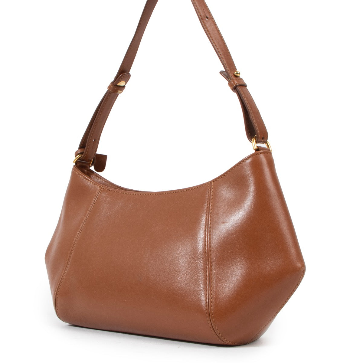 Shop safe online at Labellov in Antwerp this 100% authentic second hand Delvaux Camel Leather Désir Shoulder Bag