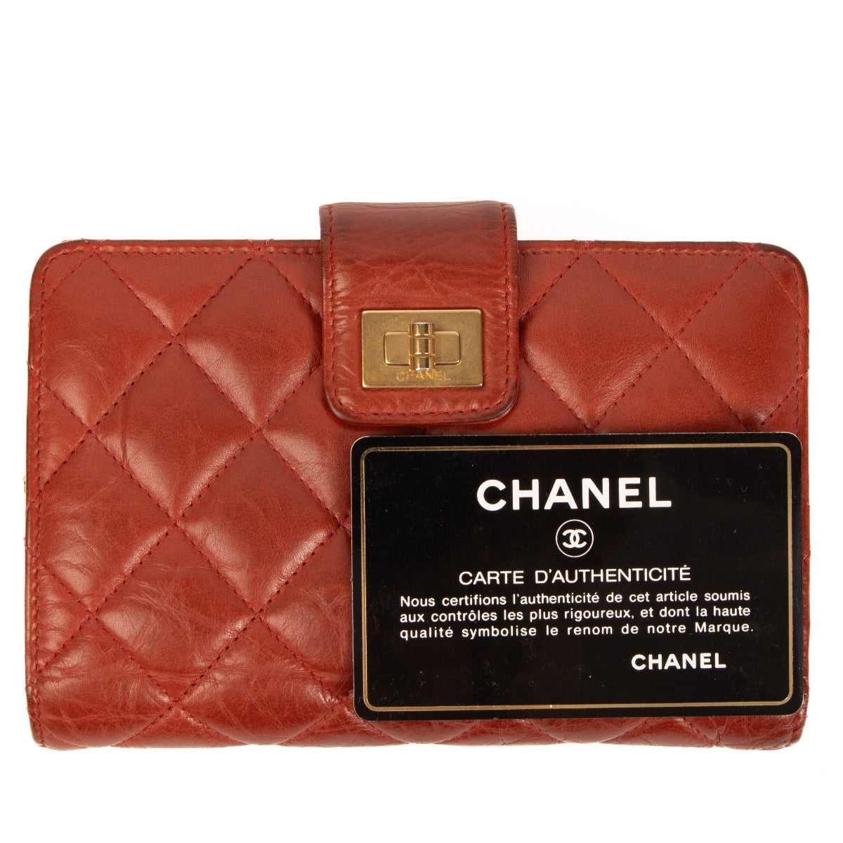 Shop 100% authentic second-hand Chanel Red Quilted 2.55 Wallet on Labellov.com