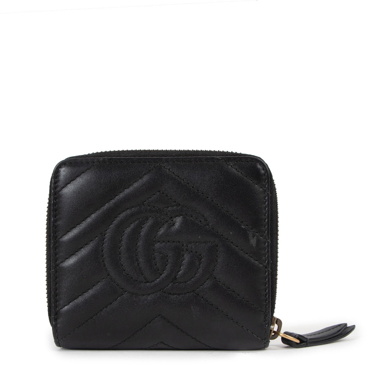 Shop safe online at Labellov in Antwerp this 100% authentic second hand Gucci Black Quilted Leather Square Marmont Wallet
