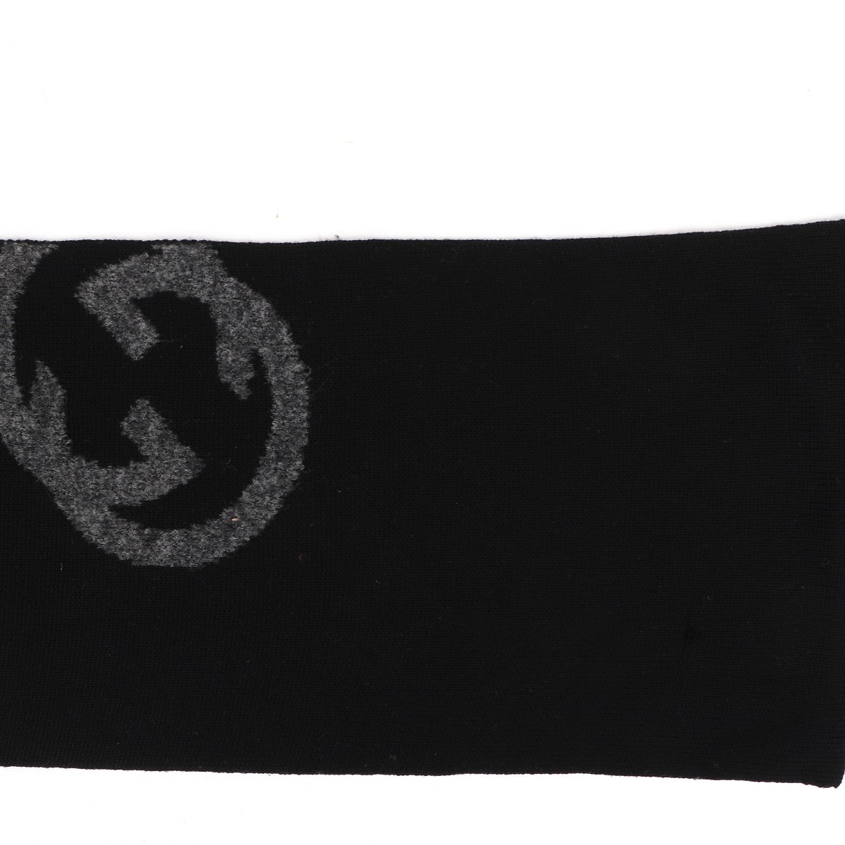 Buy an authentic second-hand Gucci Black Grey Wool Nylon Scarf in very good condition at Labellov in Antwerp in very good condition.