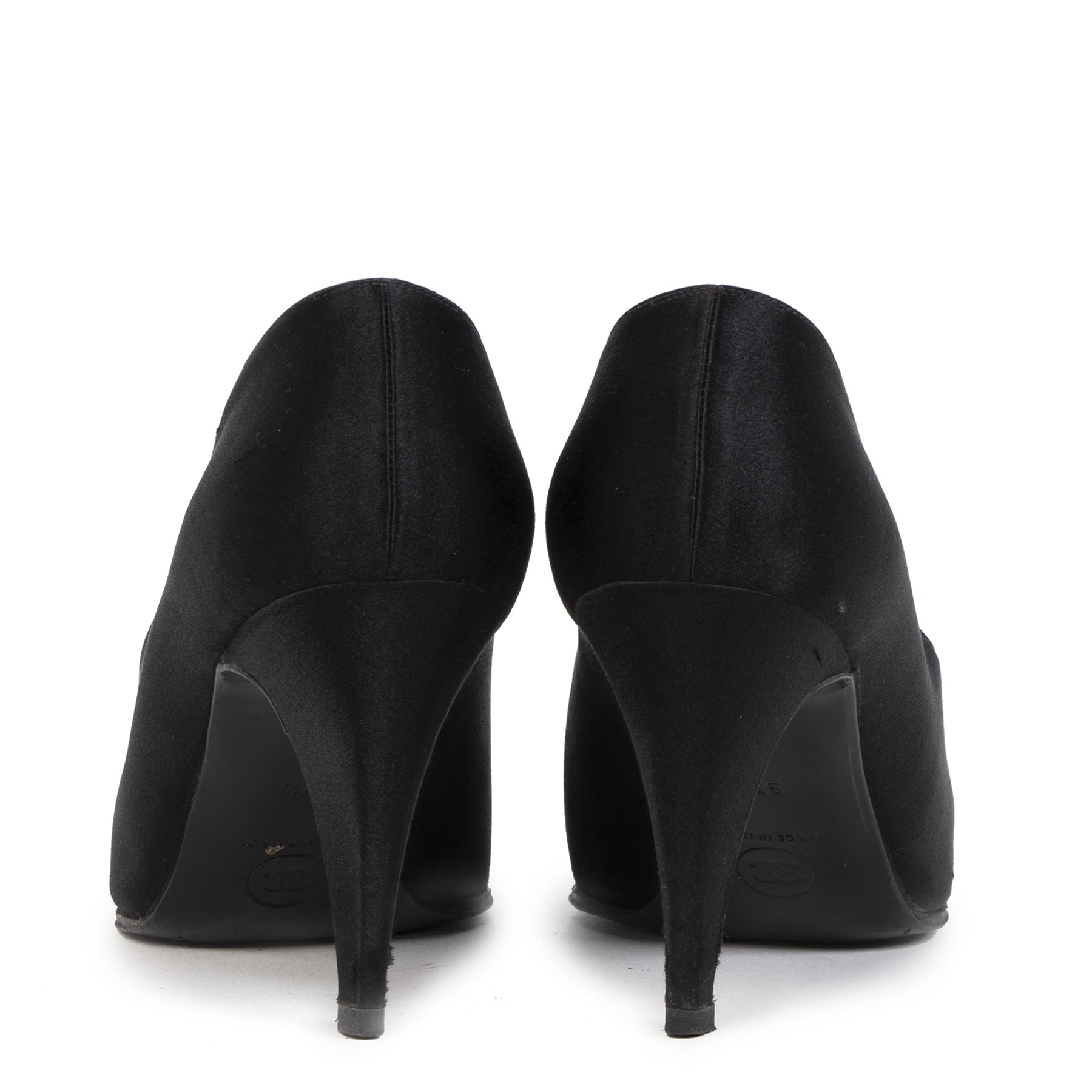 Authentieke Tweedehands Chanel Black Beaded Satin Pointy Pumps - size 37,5 juiste prijs veilig online shoppen luxe merken webshop winkelen Antwerpen België mode fashion
