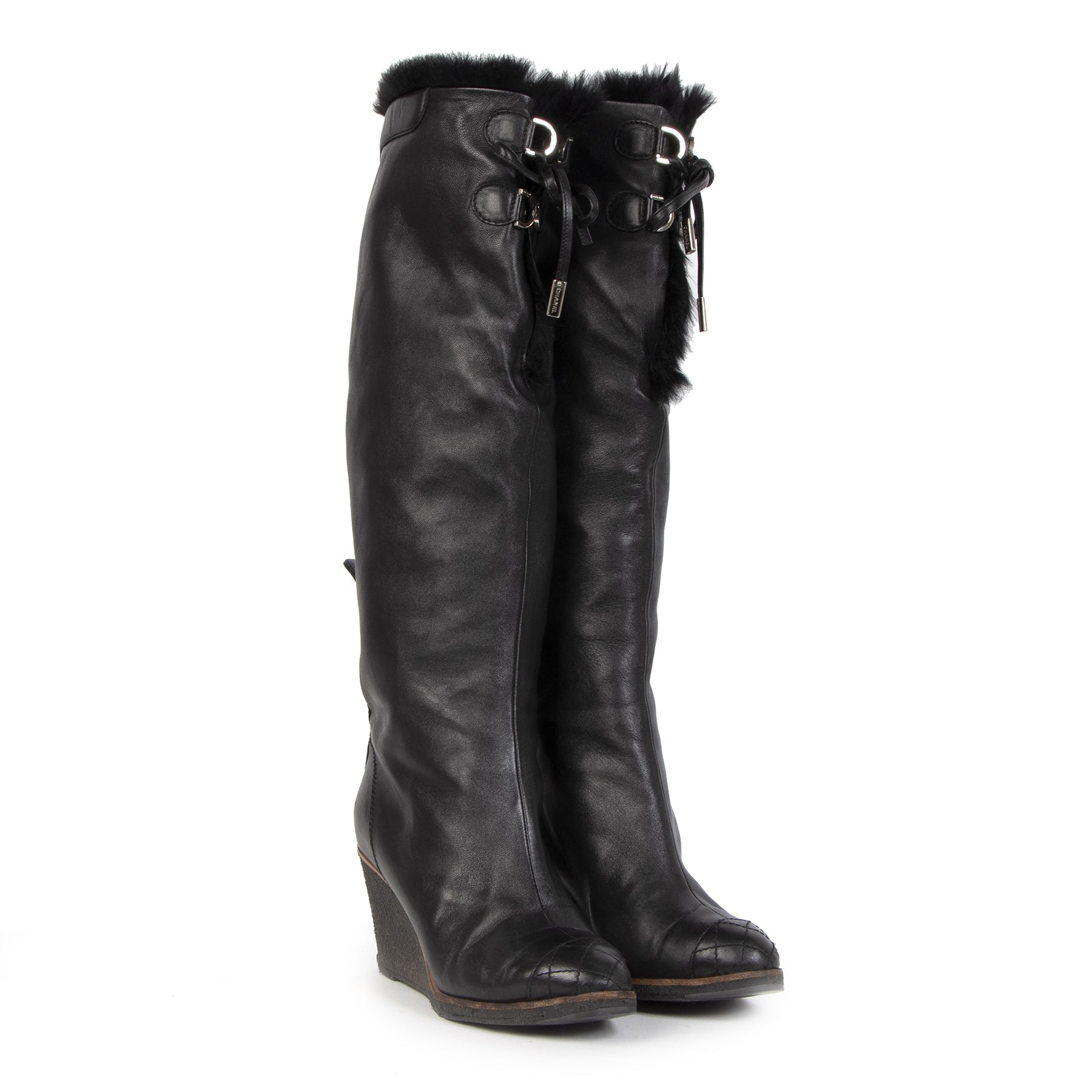 Chanel Black Leather Fur-Lined Wedge Boots - 37,5