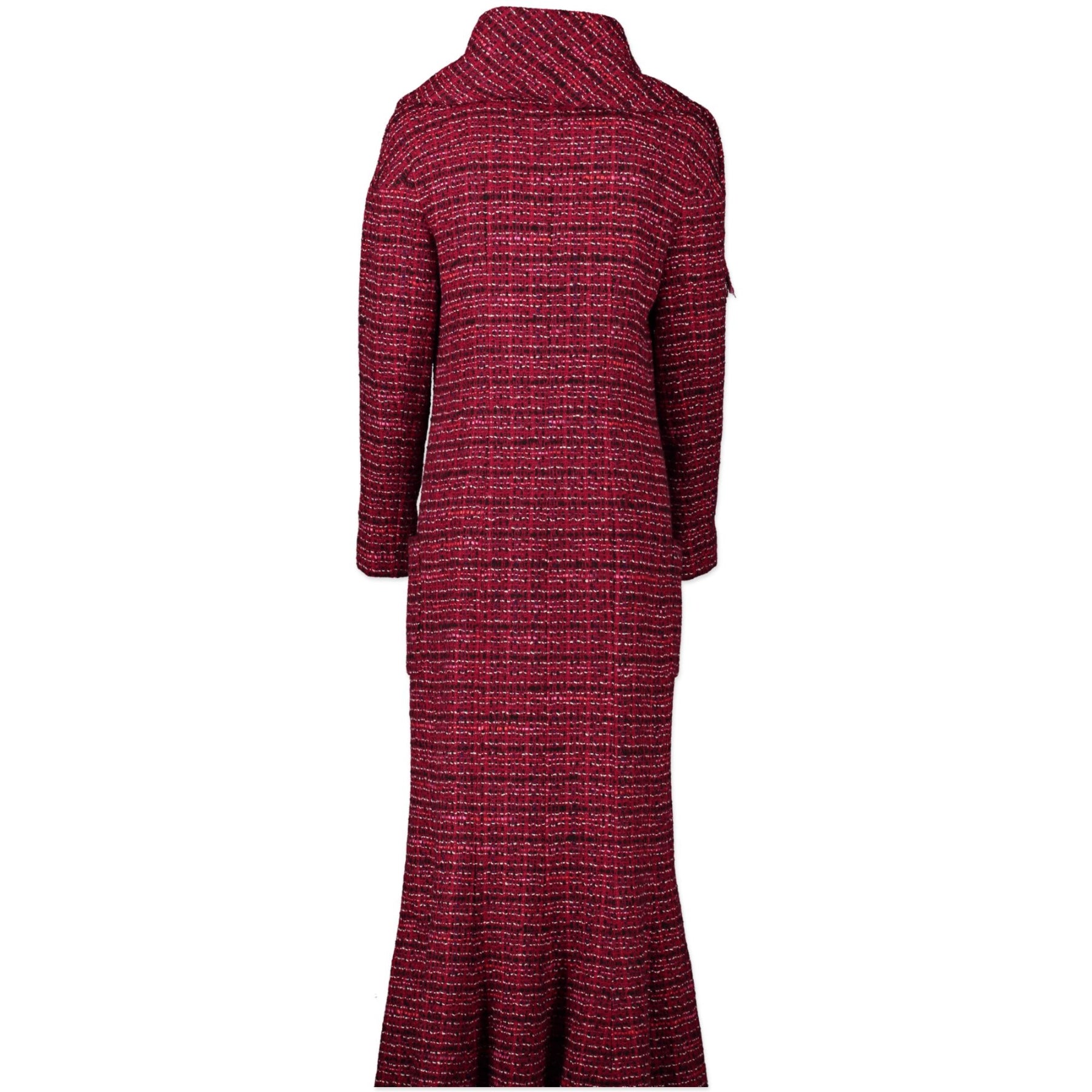 Buy this authentic second-hand vintage Chanel Long Red Bouclé Jacket at online webshop LabelLOV. Safe and secure shopping. Koop deze authentieke tweedehands vintage Chanel Long Red Bouclé Jacket bij online webshop LabelLOV.