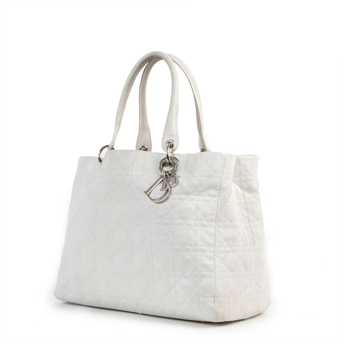 Shop safe online at Labellov in Antwerp this 100% authentic second hand Christian Dior White Lady Dior Soft Tote Shoulder Bag