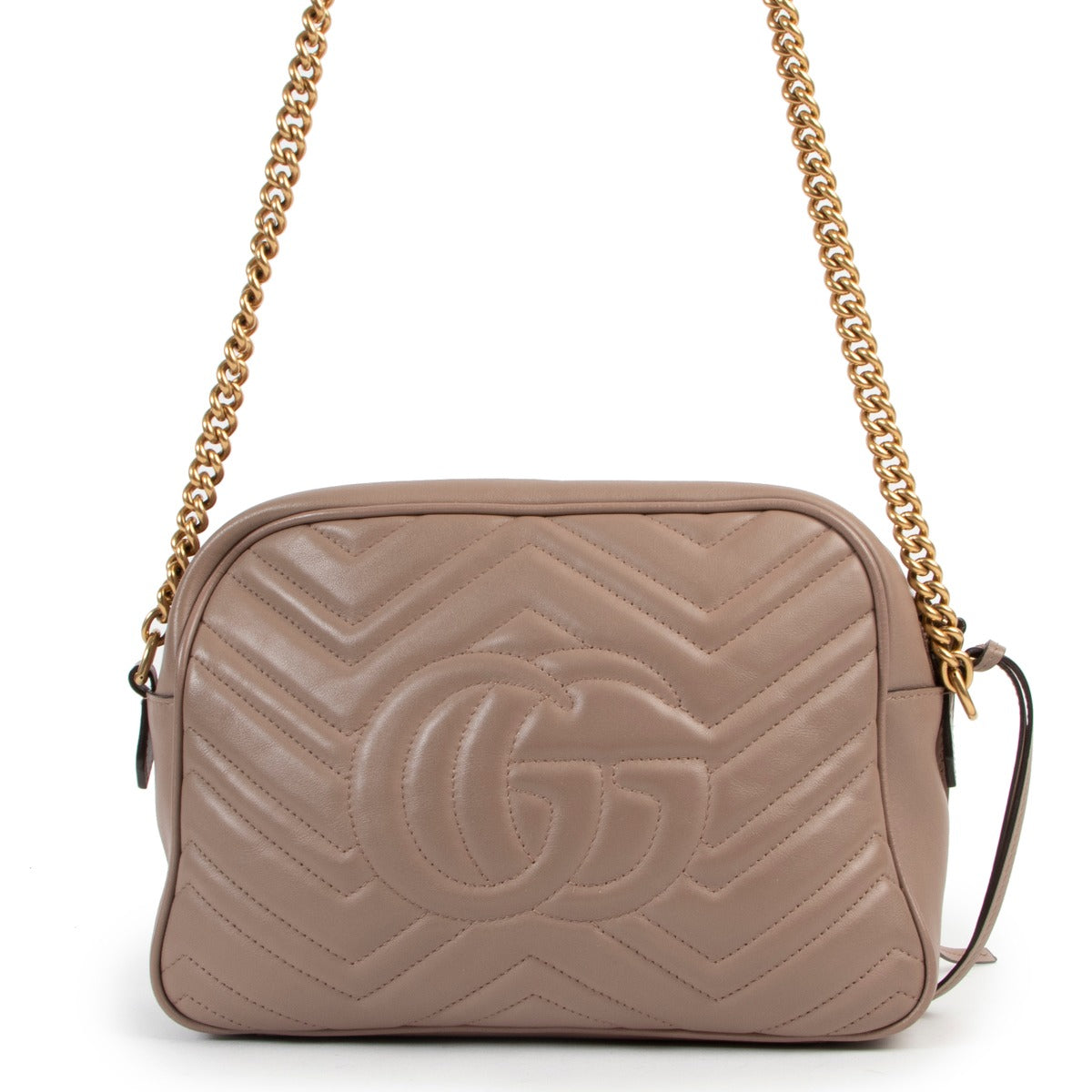 Get this Gucci Dust Pink GG Marmont Crossbody at Labellov for a reasonable price online or in store.