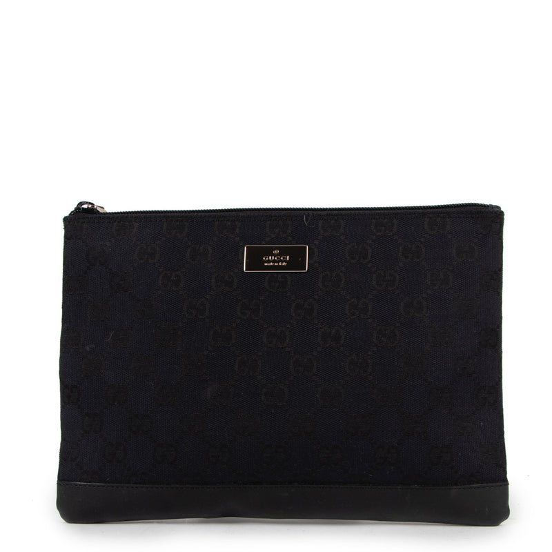 Shop safe online at Labellov in Antwerp this 100% authentic second hand Gucci Black Monogram Canvas Enveloppe Clutch