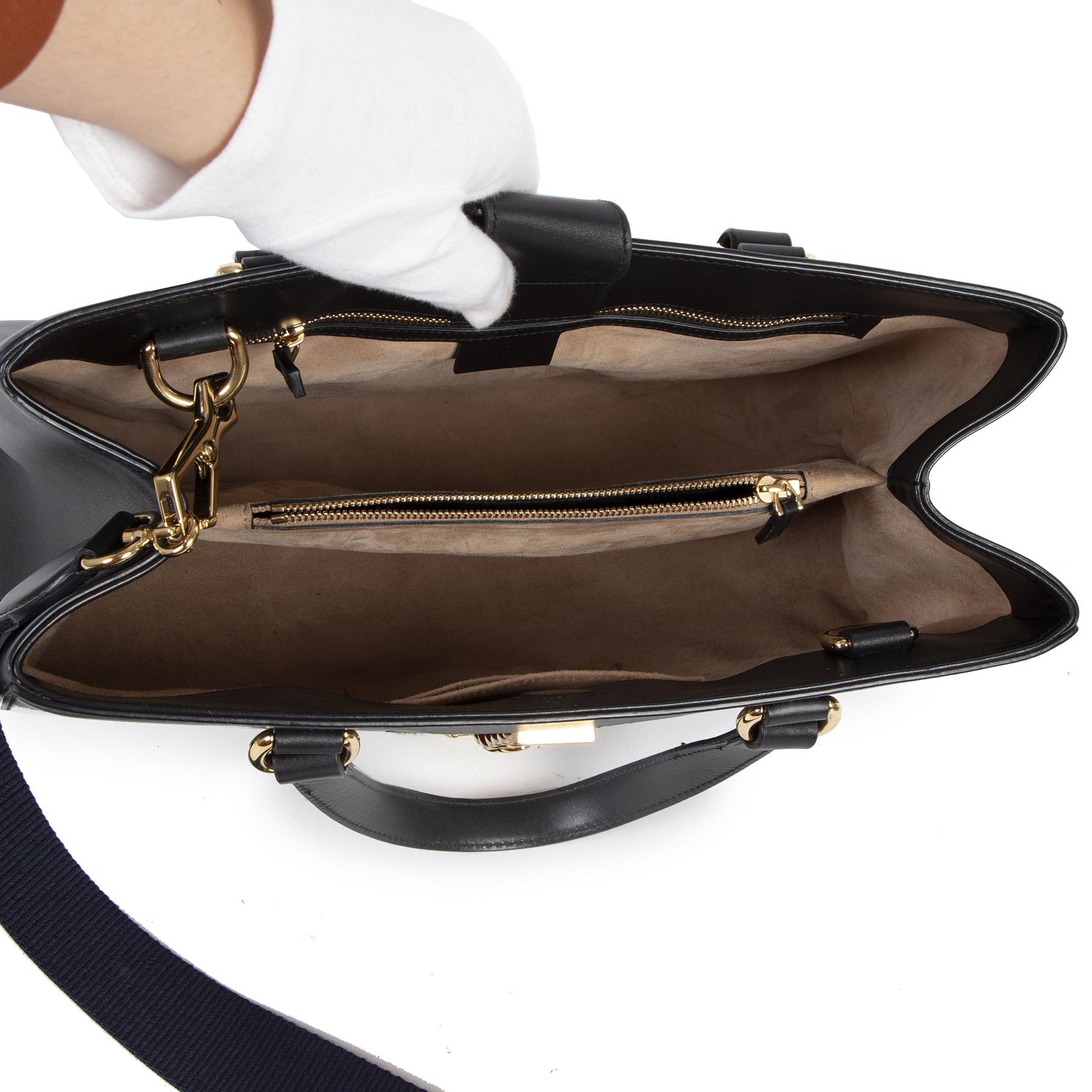 Authentieke tweedehands vintage Gucci Sylvie Black Shoulder Bag koop online webshop LabelLOV